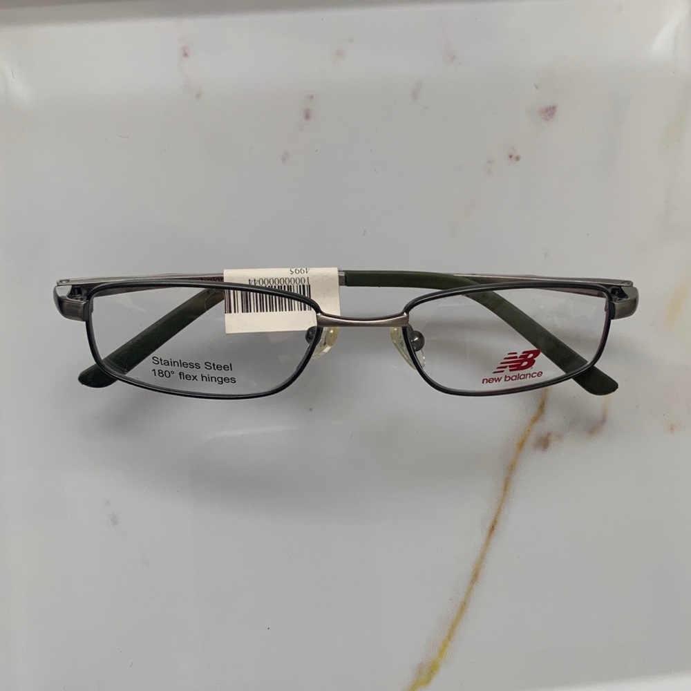 NWT Kids New Balance glasses